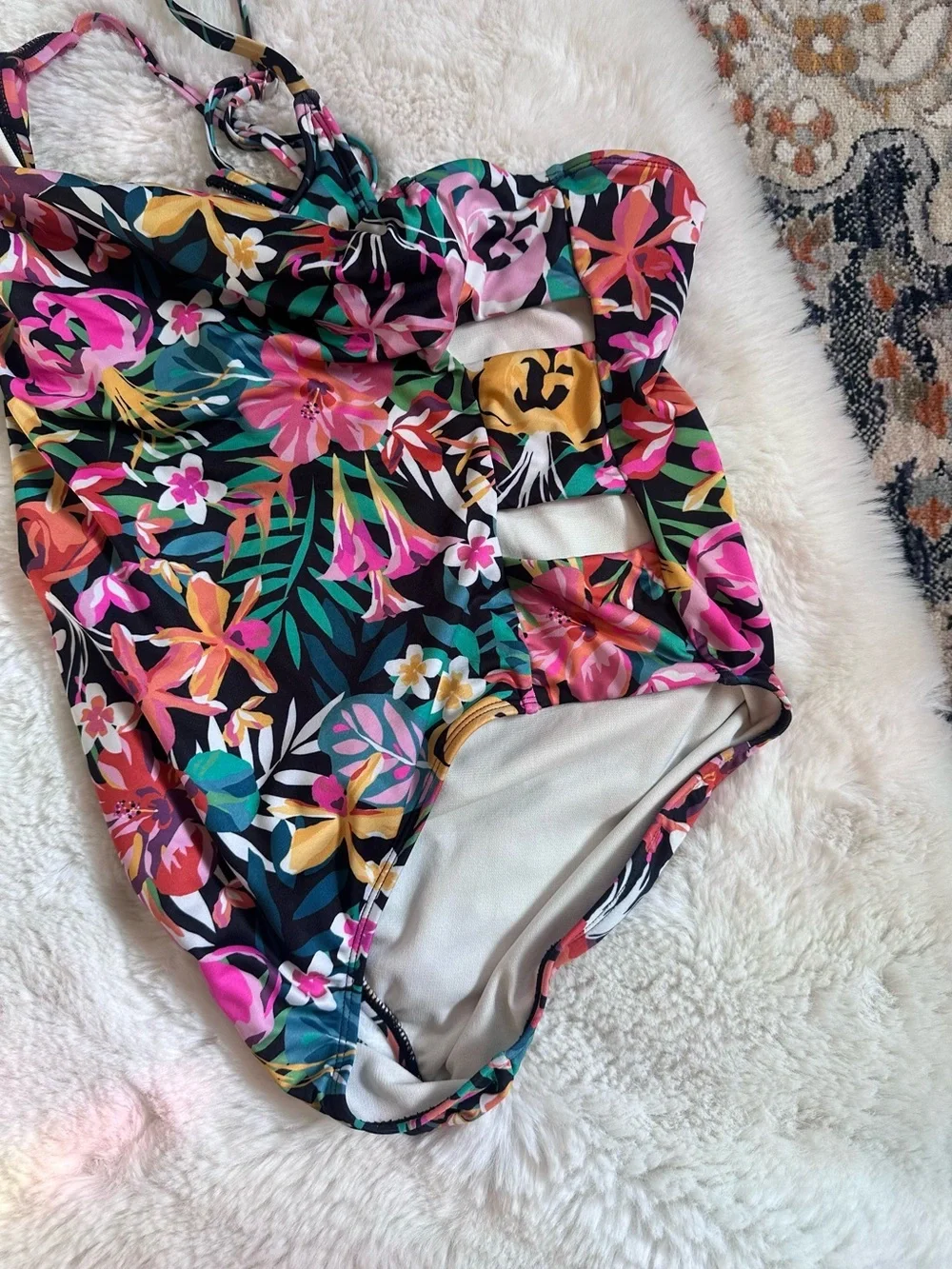 Hurley vibrant floral